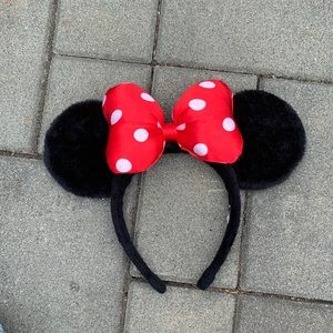 Minnie Mouse Ear Headband